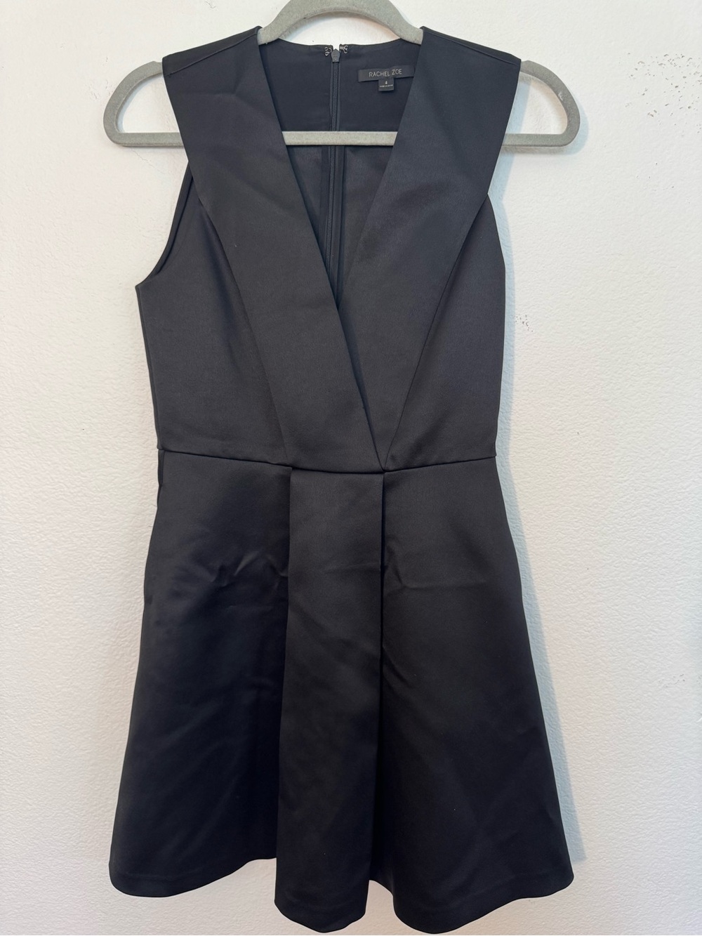 Rachel Zoe Black V-Neck Sleeveless Mini Dress